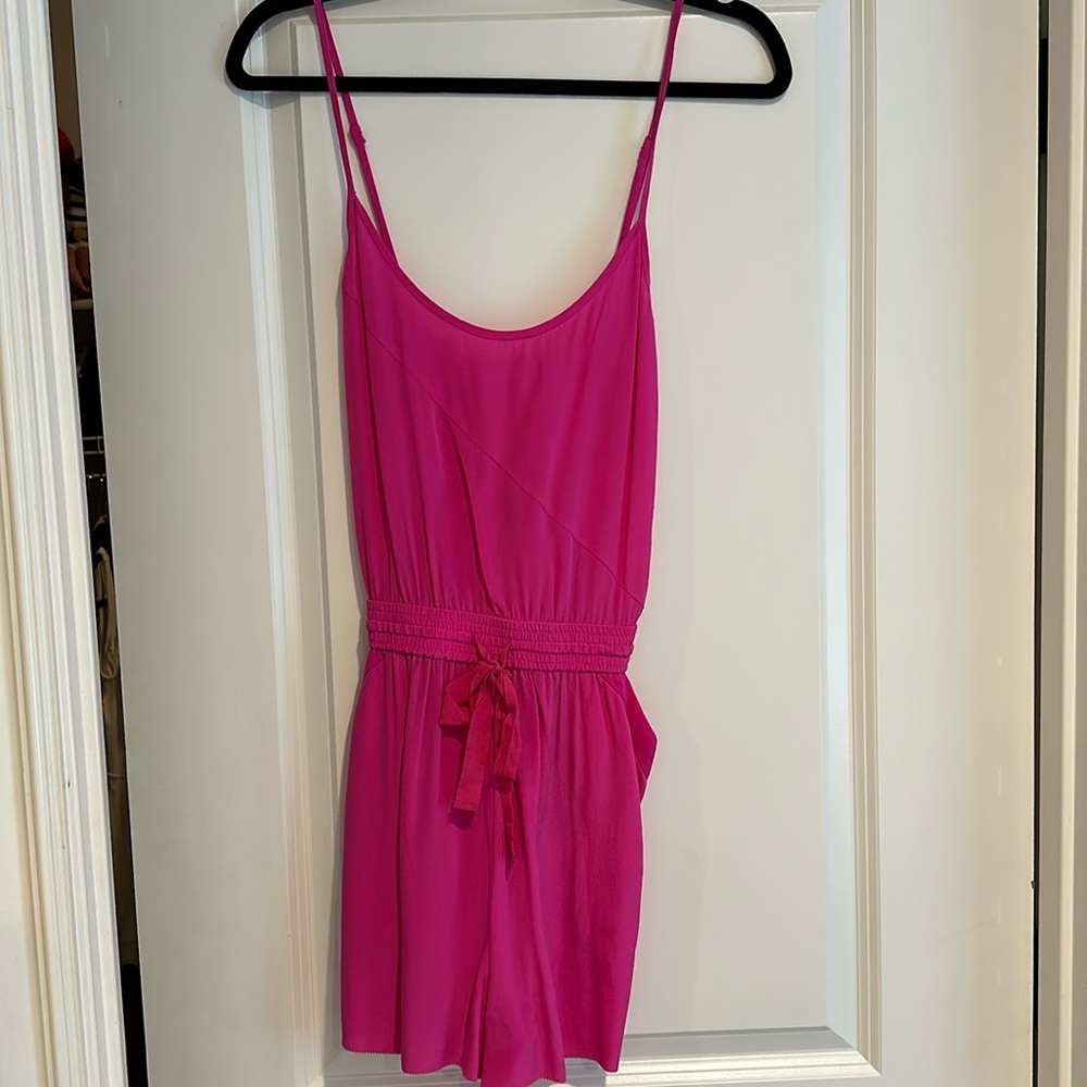 Wilfred Pink silk romper. Spaghetti strap. Open back. Size small. Barely worn.